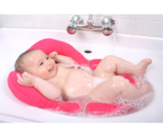 Sinky - bathing a baby in the sink